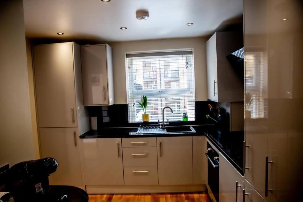 Airy, 3 Bedrooms, Ensuite , Central London Flat Exterior foto